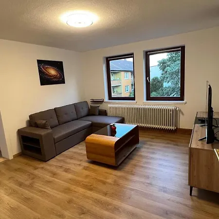 Apartamento 4-room Near Wilhelmshoehe Train Station Stadthalle Herkules *