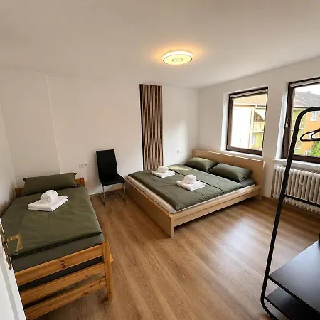 4-room Near Wilhelmshoehe Train Station Stadthalle Herkules * Kassel